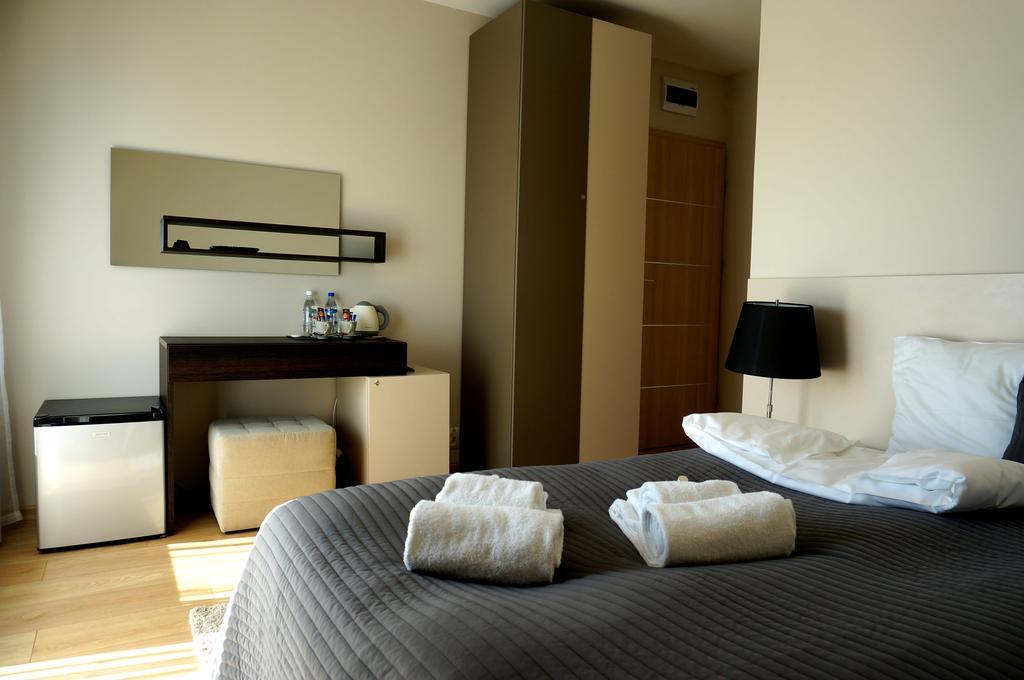 Villa Modlin Airport Nowy Dwor Mazowiecki Bilik gambar