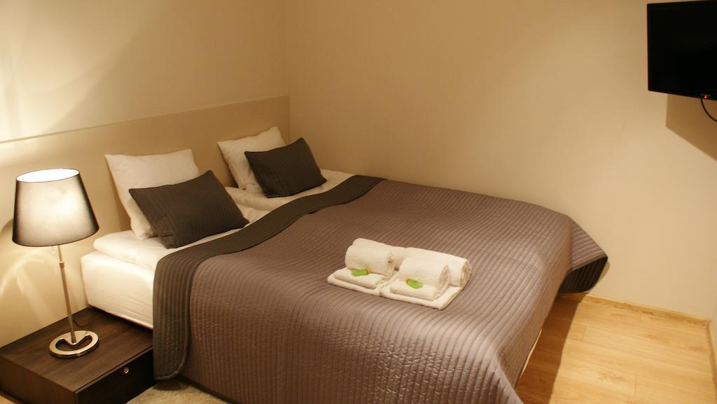 Villa Modlin Airport Nowy Dwor Mazowiecki Bilik gambar