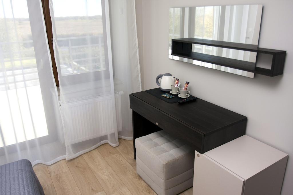 Villa Modlin Airport Nowy Dwor Mazowiecki Bilik gambar